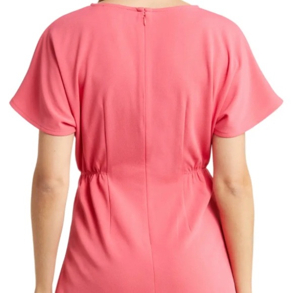 Ruffle Hem Short Sleeve Dress Donna Morgan Size 8 Color Claret Red - Picture 4 of 5